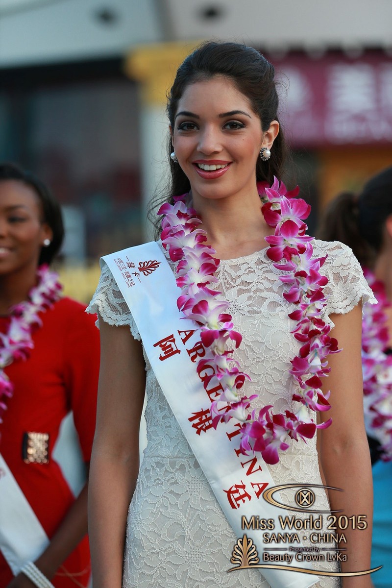 Thi sinh Miss World 2015 tiet lo dieu gi truoc gio G-Hinh-7